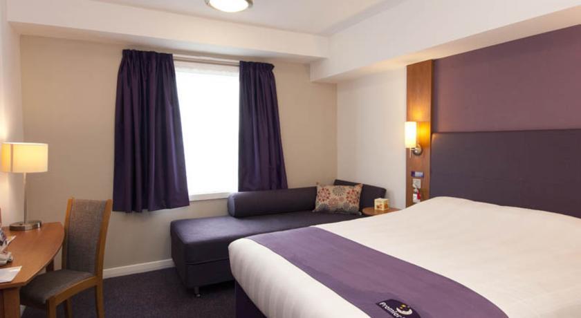 Premier Inn Basingstoke West Phòng bức ảnh