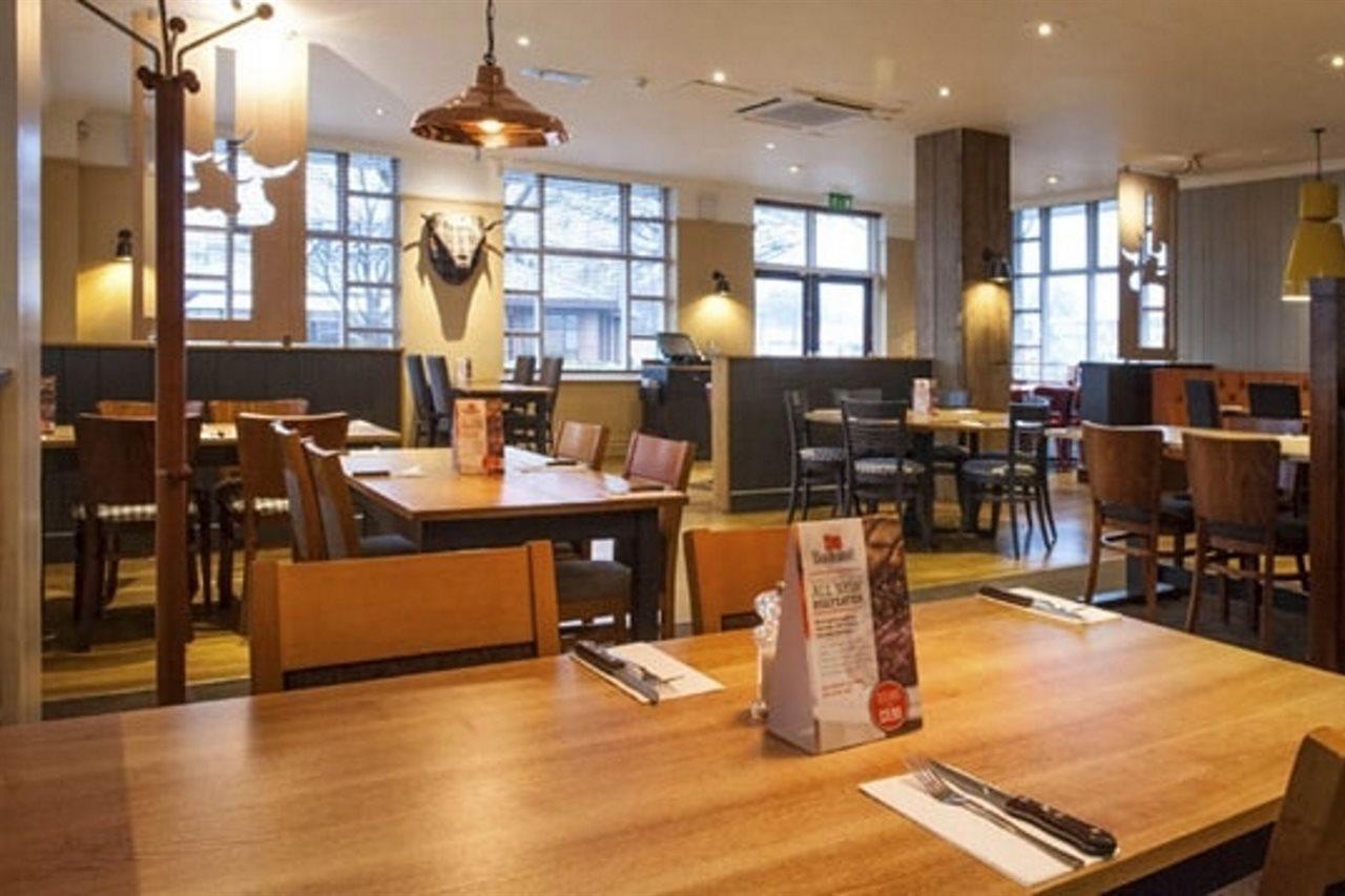 Premier Inn Basingstoke West Ngoại thất bức ảnh